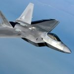 Сколько стоит час работы истребителей США и РФ: F-22 и Су-27