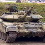T-90 tank outside and inside (23 photos)